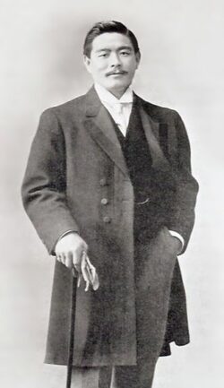 前田 光世